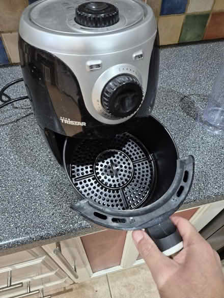 Photo of free Air fryer (Littlemore OX4) #1