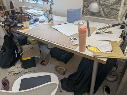 Photo of free Large table/desk (De Beauvoir Town N1) #1
