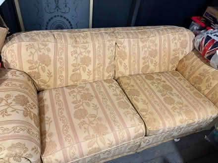 Photo of free Sofa (Kingstading B44) #1