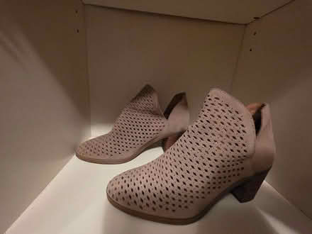Photo of free Women's Size 6 Shoes (Upper East Side) #2