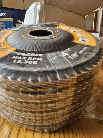 Photo of free Grit Flap Discs (Earlswood RH1) #2