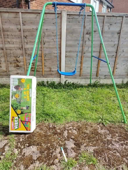 Photo of free Swing (Coseley WV14) #1