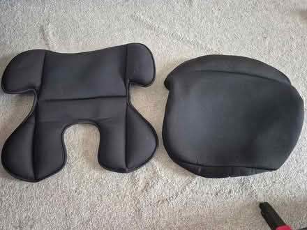 Photo of free Ickle Bubba Car Seat & ISOFIX Base (Hertford SG14) #2