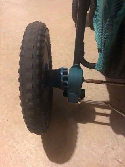 Photo of free stroller (Barrhaven/riverside s/Manotic) #3