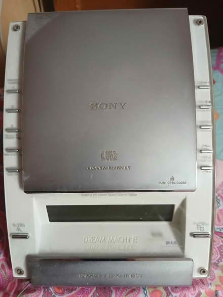 Photo of free DAB alarm with CD (S10 Crookes) #1