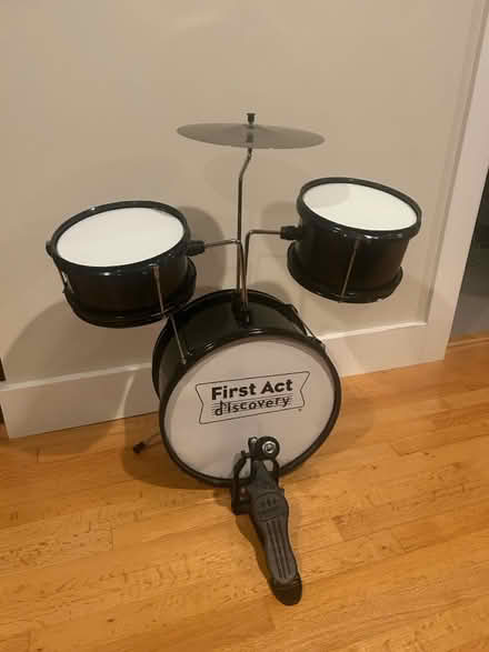 Photo of free Kids drum set (Oakland) #1