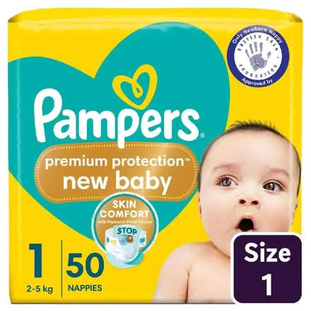 Photo of new born babies diaper size 0 or 1 (Latton Bush CM18) #1