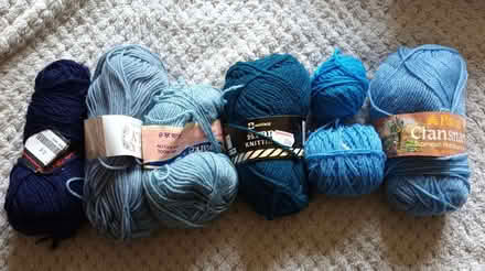 Photo of free Blue Yarn – Mixed Shades & Types (Hatch End HA5) #1