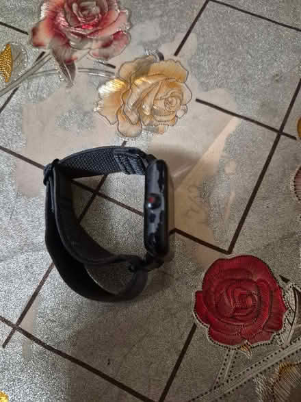 Photo of free Reloj inteligente para mujer (Bronx NY) #3