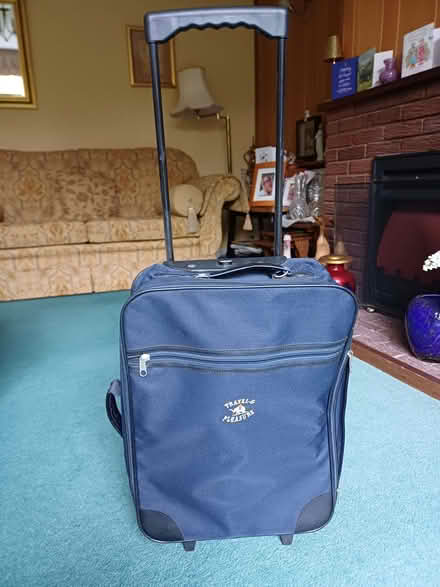 Photo of free Small wheeled suitcase (Leire LE17) #1