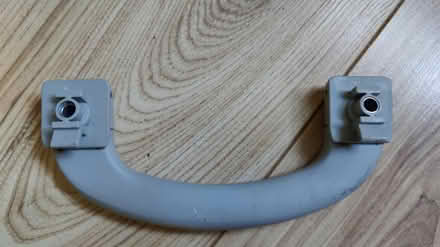 Photo of free Centre grab handle from Fiat Ducato (Wendover HP22) #1