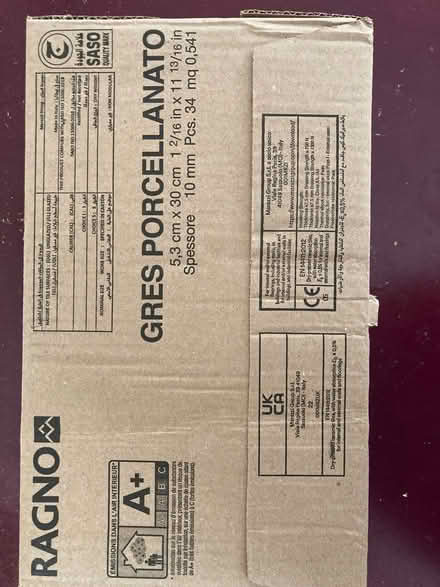 Photo of free Artichoke porcelain tiles (Kemptown BN2) #1