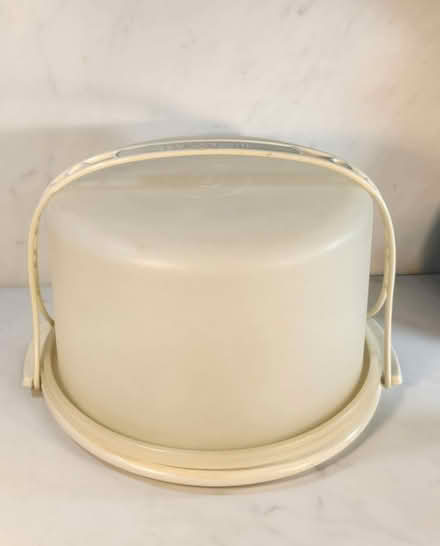 Photo of free Vintage Tupperware Cake Carrier (Danforth and Greenwood) #1