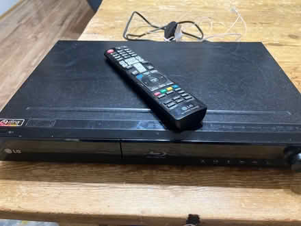 Photo of free LG Blu-Ray (Romford RM7) #1