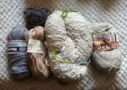 Photo of free Mixed Yarn – Greys, Beige & Textured (Hatch End HA5) #1