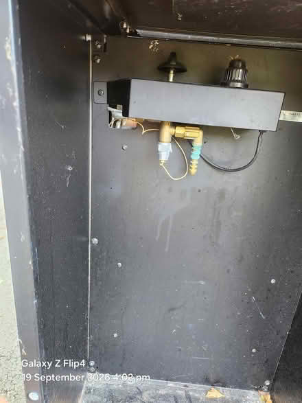 Photo of free Calor gas fire with flame effect (Bowgreave PR3) #2