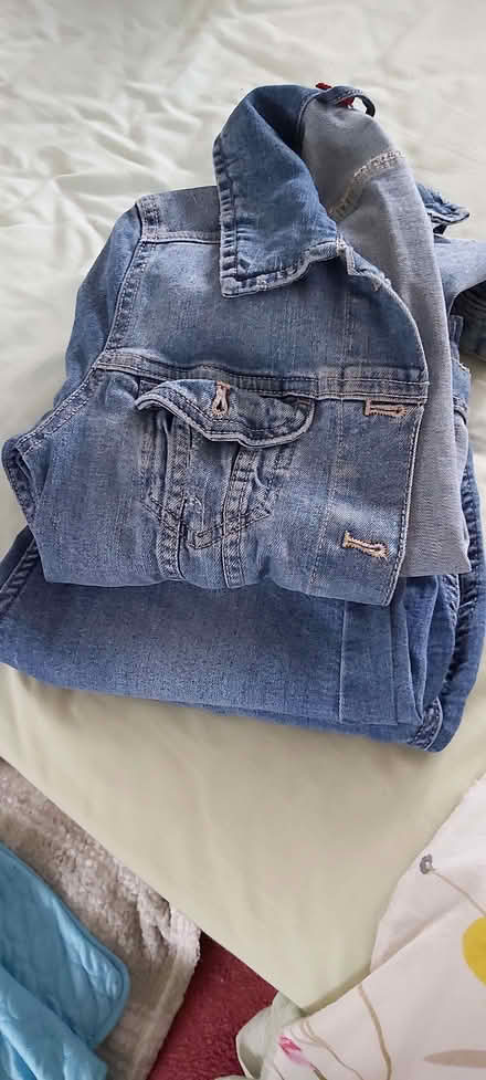 Photo of free Ladies clothes (Cam GL11) #1