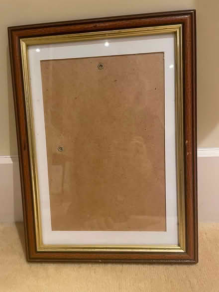 Photo of free PICTURE FRAME AND MOUNT 26 x 34 cm (De Parys MK40) #1