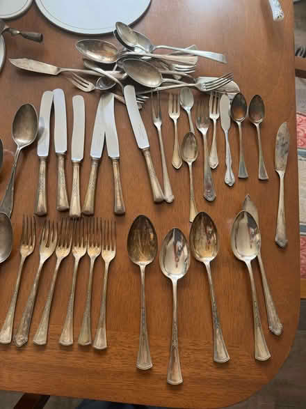 Photo of free Bracia Henneberg Cutlery Set Silver (Hulme Walfield CW12) #1
