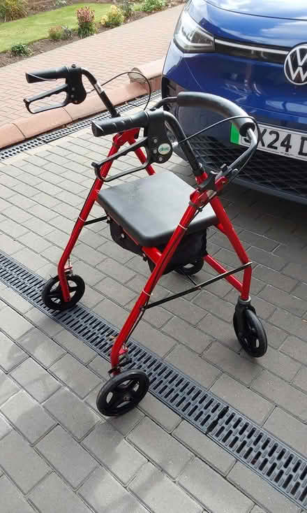 Photo of free Stroller walker (wallsend, NE28) #3