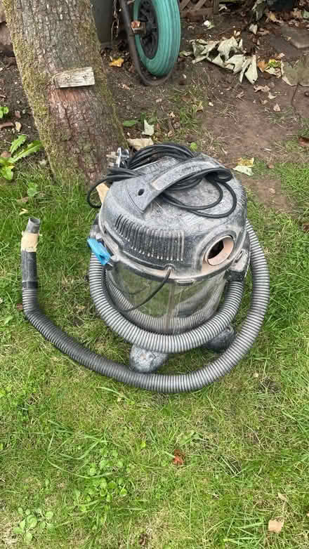 Photo of free Wickes Wet & Dry Vac (Brentwood CM13) #1