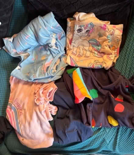 Photo of free Girls clothes #2 (W10 nottinghill) #2
