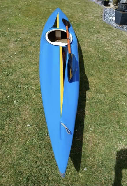 Photo of free Kayak / Canoe & Paddle (1 man) (Yeovil BA21) #1