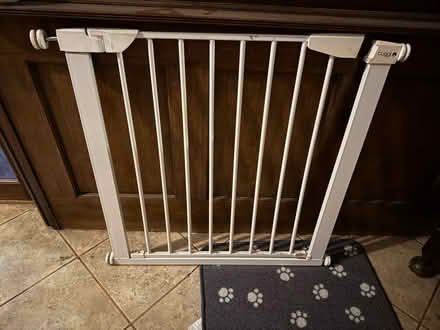 Photo of free Stairgate (Thorpe St Andrew NR7) #1
