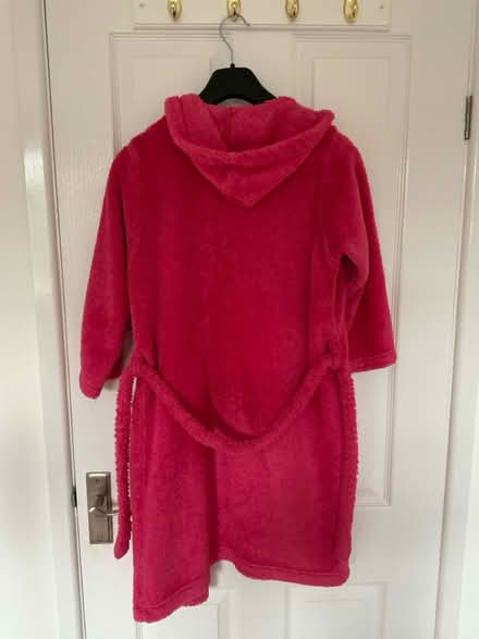 Photo of free Girls’ bathrobe 8-10 years (Windsor SL4) #2