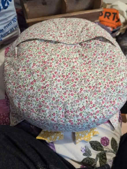 Photo of free Owl cushion. Missing 1.eye. (Alperton HA0) #2