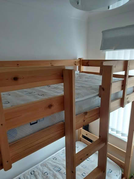 Photo of free Kids size bunk bed (Dagenham RM8) #4
