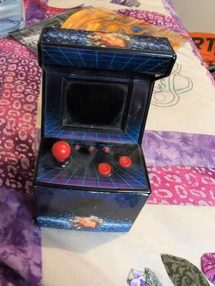 Photo of free Mini arcade game (Alperton HA0) #1