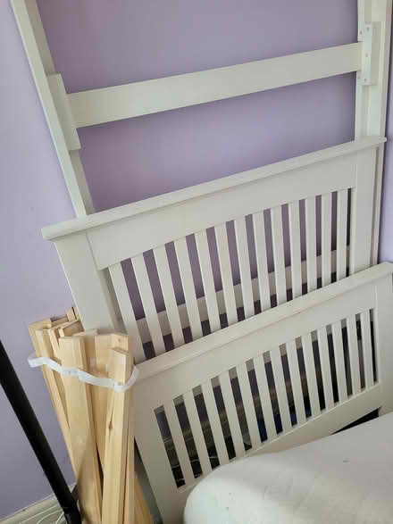 Photo of free Single white wooden bed (Kenton HA3) #1