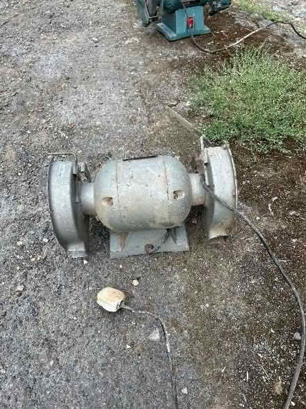 Photo of free Bench grinder and polisher (Garsington OX44) #1