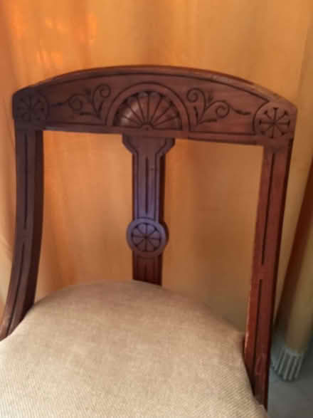 Photo of free Vintage chair with carved detail (Greenwich SE10) #2