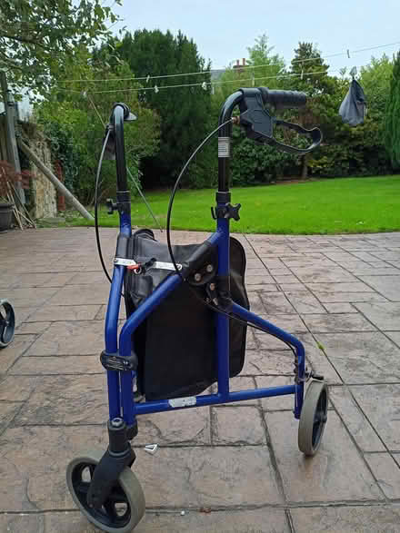 Photo of free Walking stroller (Sychdyn CH7) #1