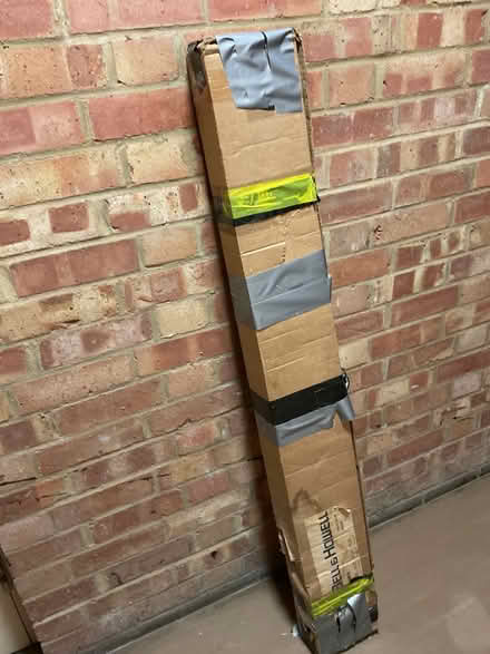 Photo of free Old projector screen (Eastbourne BN21) #4