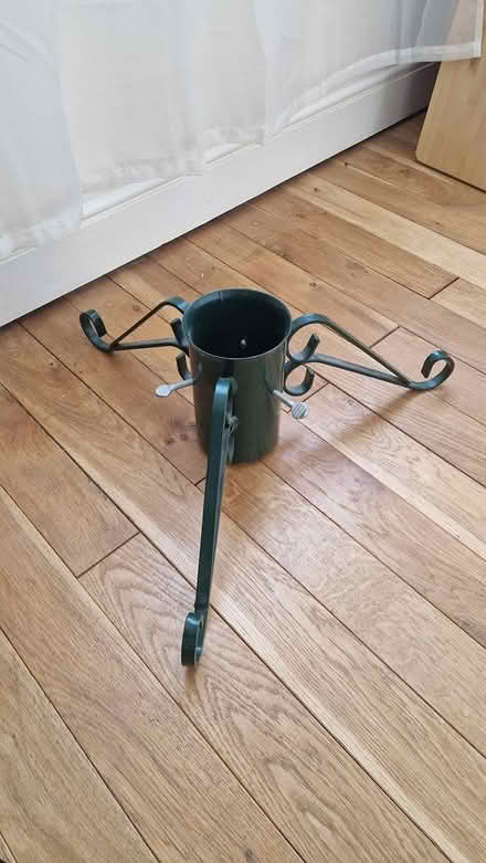 Photo of free Christmas Tree Holder (Horsham Station RH13) #1