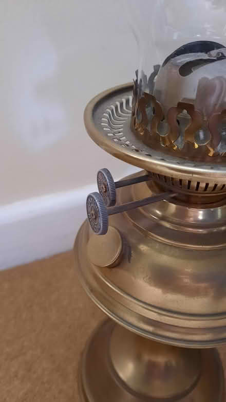 Photo of free Oil/Paraffin lamp (Farlow DY14) #4