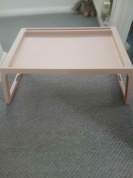 Photo of free small plastic table (RG6 Lower Earley) #1