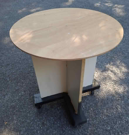 Photo of free Utility table (Kanata north rural) #1