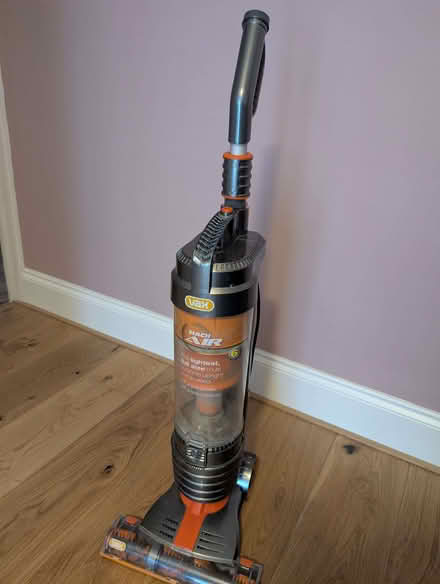 Photo of free Vacuum cleaner (Vax mach air) (Putney SW15) #1