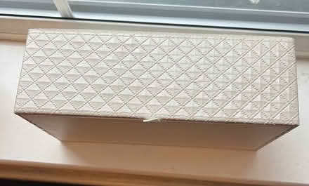 Photo of free Tissue box holder (Sale M33) #2