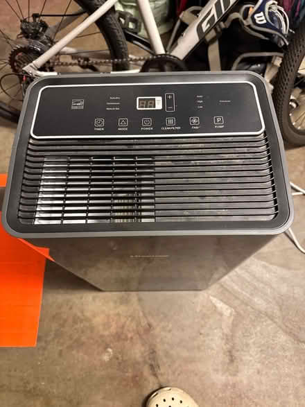 Photo of free Broken Hisense Dehumidifier (Magnolia) #2