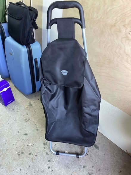 Photo of free Black Hopper Shopping Trolly (Oswestry SY11) #1