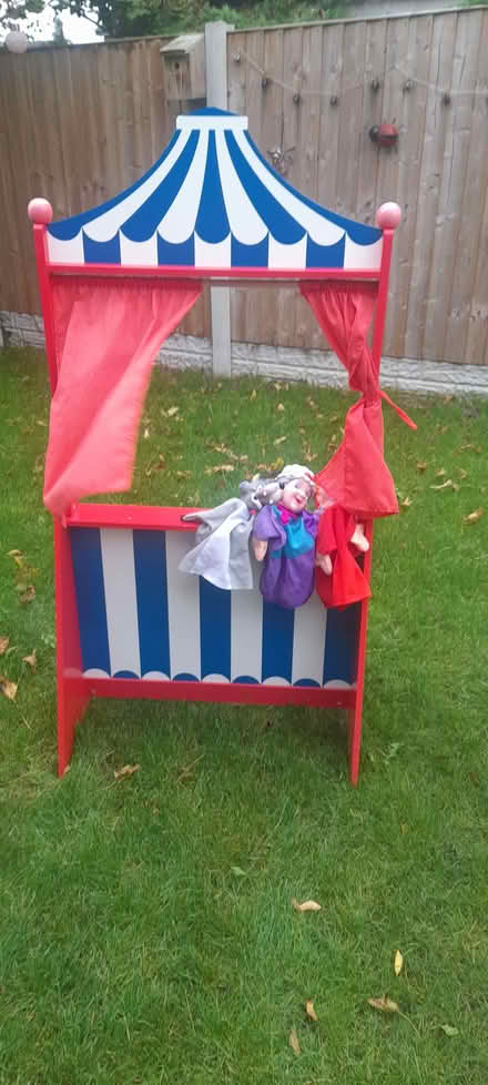 Photo of free Puppet theatre and puppets (Longton PR4) #2