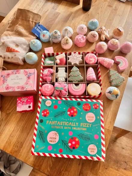 Photo of free Job lot of bath bombs (Gayton CH60) #1