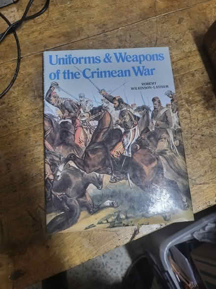Photo of free Uniforms and weapons of the Crimean war (Sainsburys GL52) #1