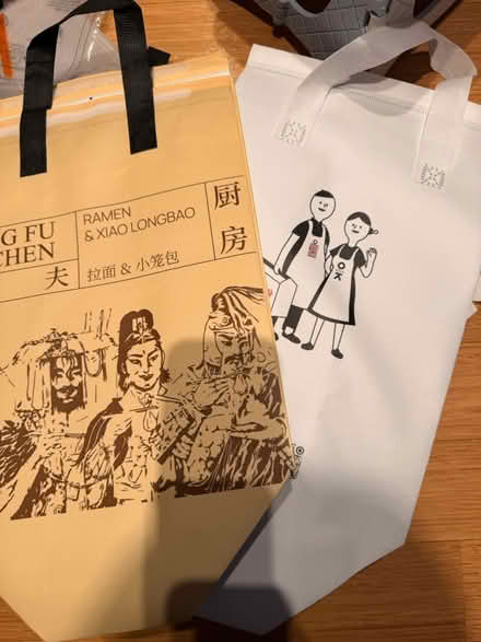 Photo of free A few insulated takeout bags (Midtown west) #1