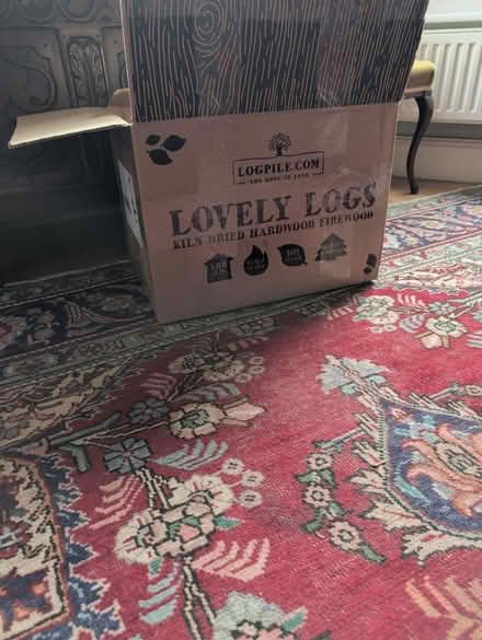 Photo of free 2 boxes large + medium strong (Neasden NW10) #1
